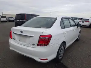 Toyota Axio 2021