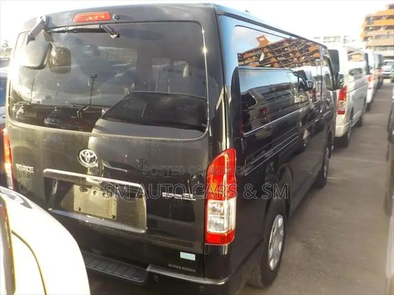 Toyota Hiace Super GL Dark Prime2 2022