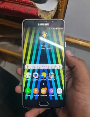 Samsung Galaxy A7 (Used)