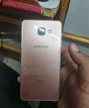 Samsung Galaxy A7 (Used)