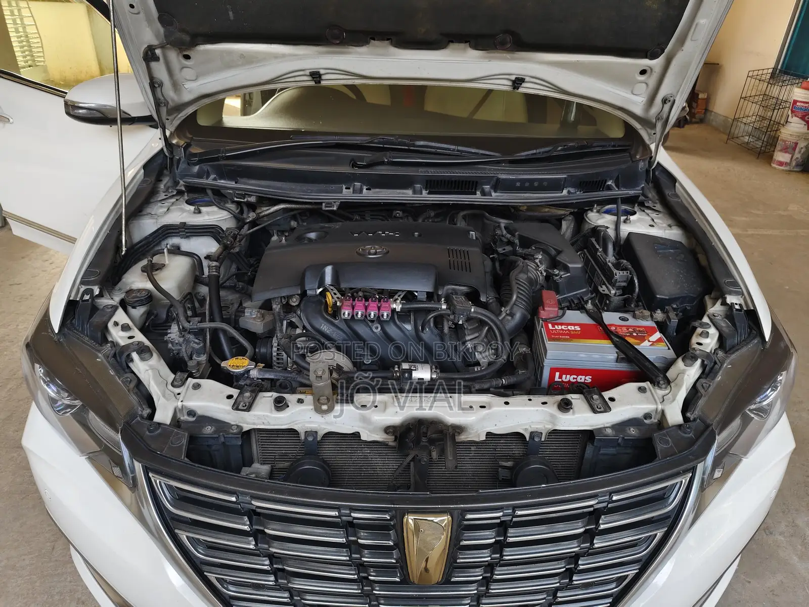 Toyota Premio 2016