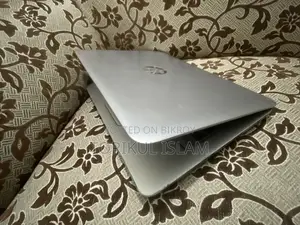 HP Core i5 6th generation Laptop/SSD:256 GB/Ram 4GB