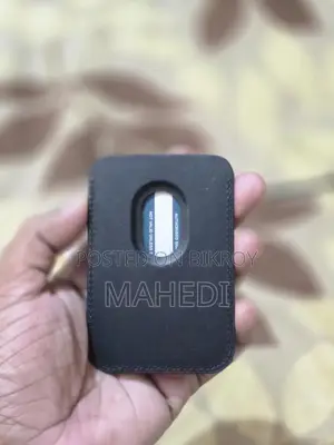 Satechi Magnetic Magsafe Wallet Holder