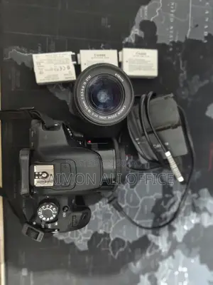 Canon 700D