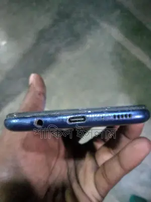 Samsung Galaxy M20 3+32 (Used)
