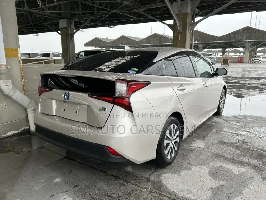 Toyota Prius A Pkg Beige Color 2021
