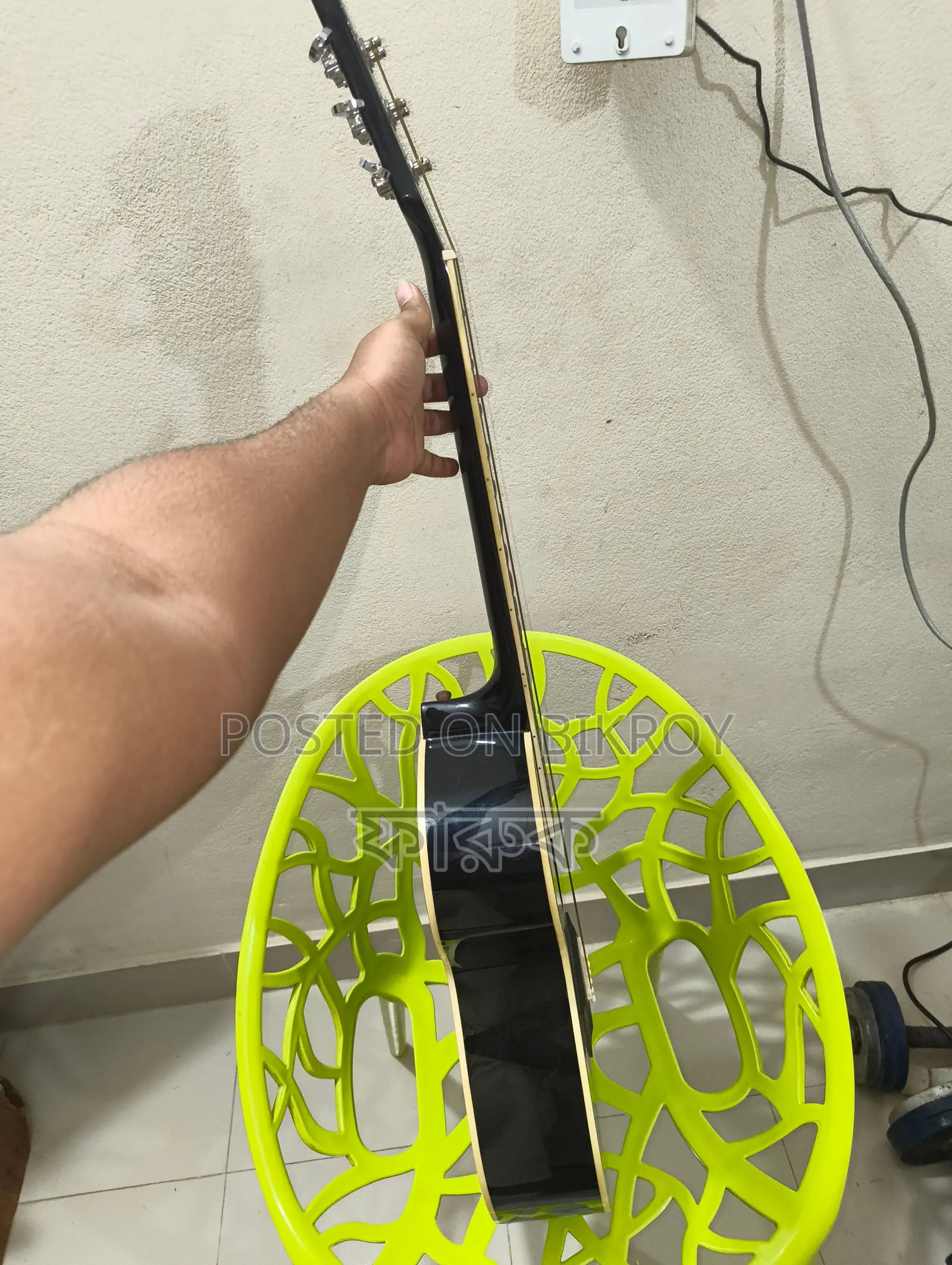Guitar For Sell