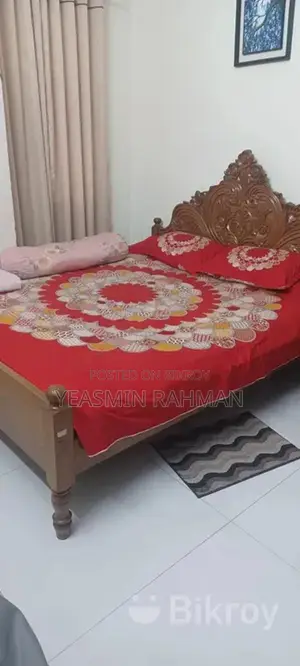 Akashi Wood Bed