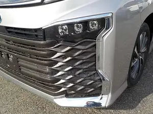 Toyota Voxy SZ 2022