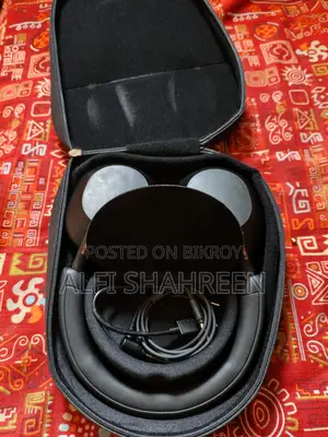 Sony WH-1000XM5 অরিজিনাল হেডফোন জরুরি ভিত্তিতে বিক্রি হবে