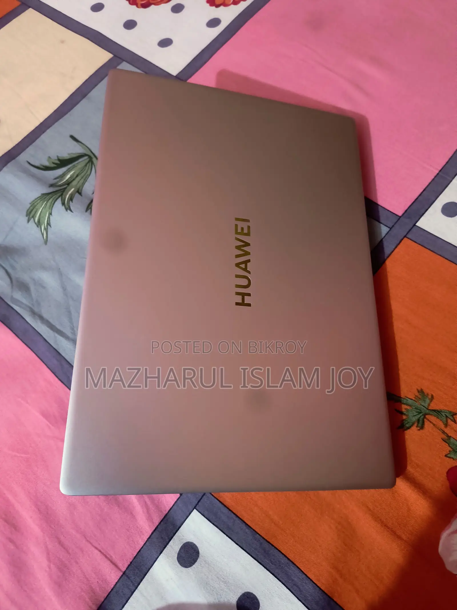 Huawei Mate book D16
