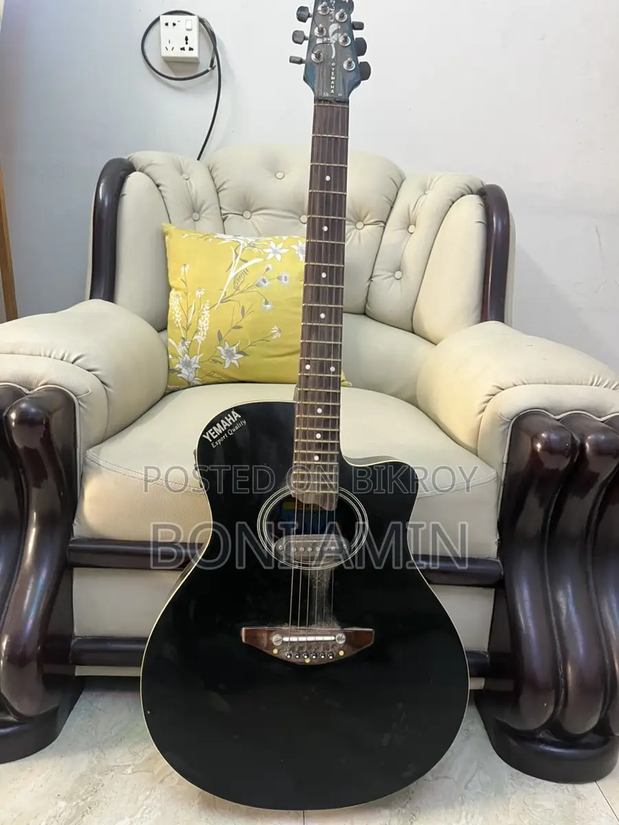 Yamaha guitar for sale