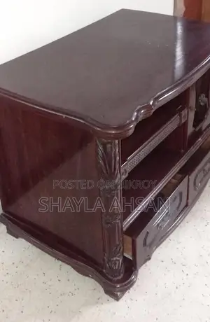 TV Rack