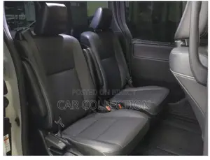 Toyota Esquire Gi Sunroof 2021