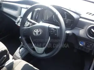 Toyota Axio HYBRID EX PKG SILVER 2020