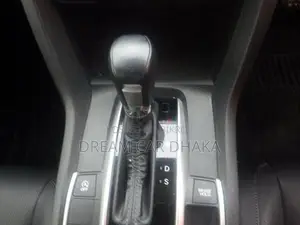 Honda Civic NON HYBRID EX PEARL 2020