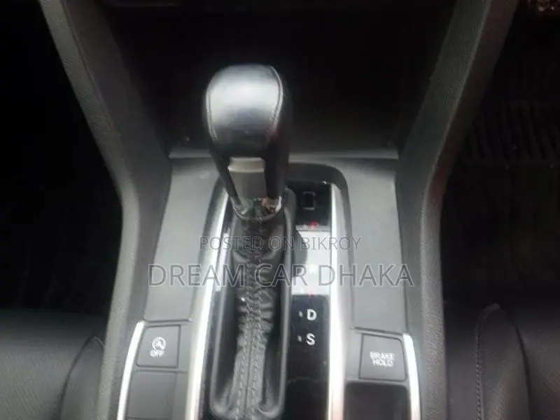 Honda Civic NON HYBRID EX PEARL 2020