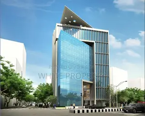 Dhanmondi 32 Commercial Space Ground Floor for Sale