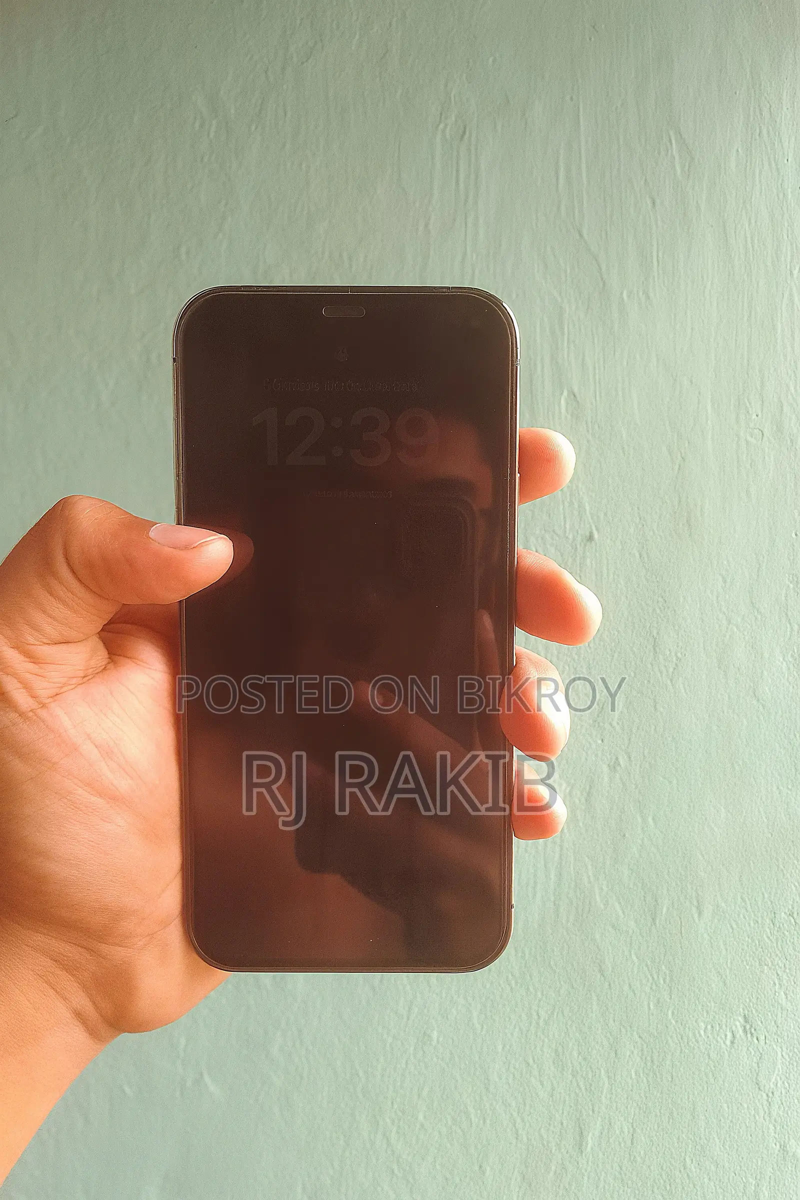 Apple iPhone 12 Pro country lock (Used)