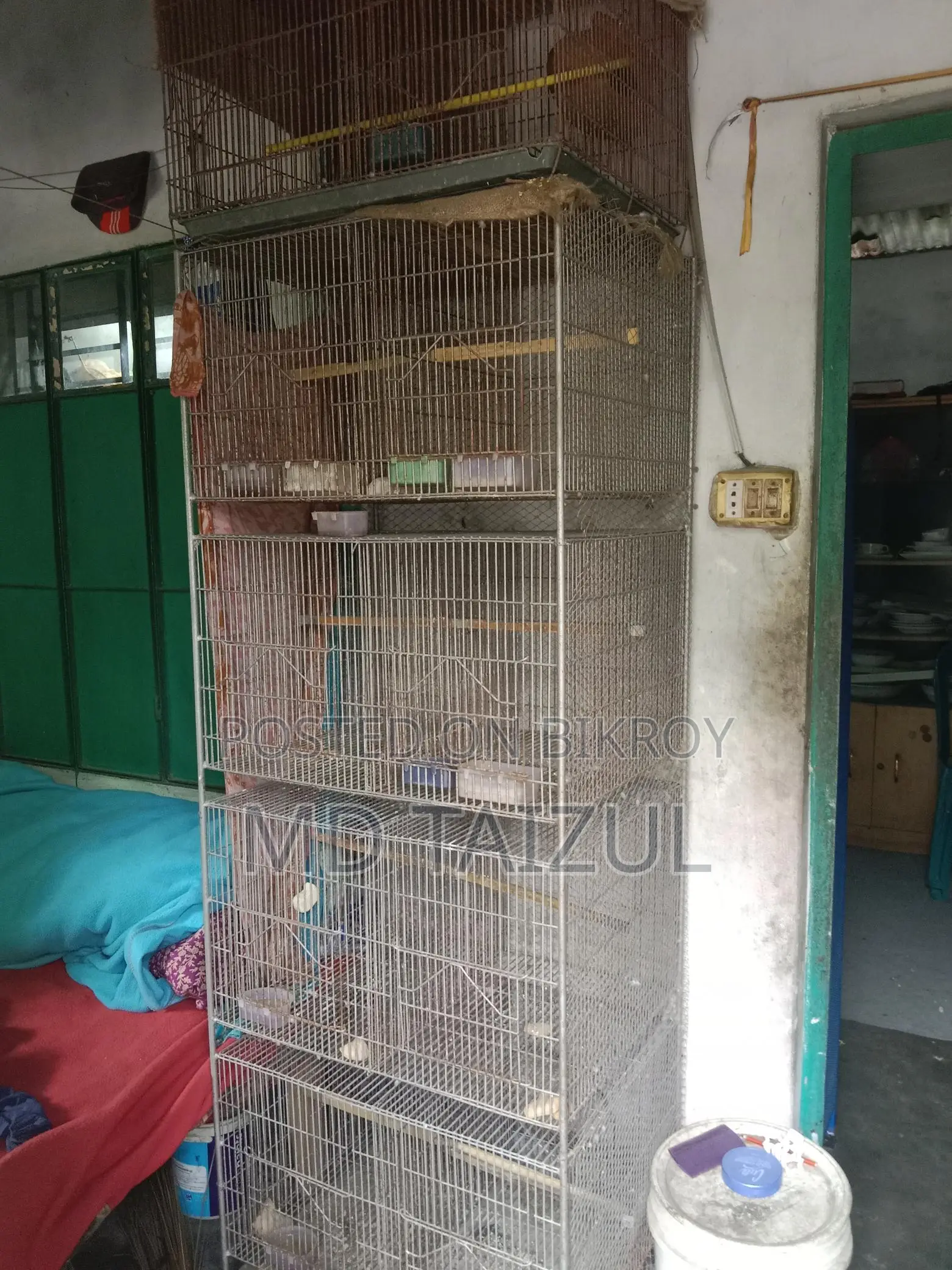 Bird Cage Made of GI Wire For Sale
