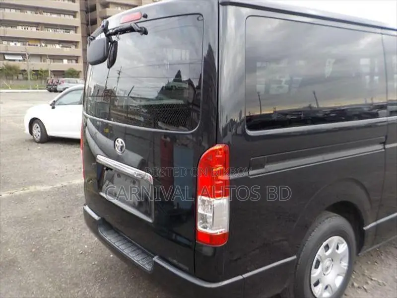 Toyota Hiace SUPER GL KEY START 2021