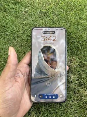 Samsung Galaxy S22 Plus (Used)