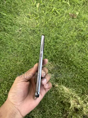 Samsung Galaxy S22 Plus (Used)