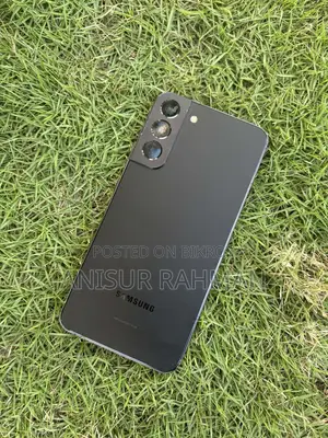 Samsung Galaxy S22 Plus (Used)