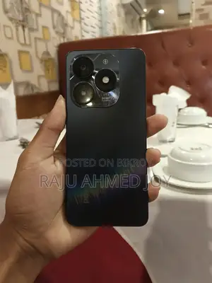 Itel p55 8/128 (Used)