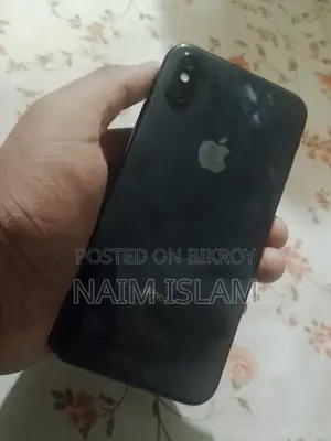Apple iPhone X (Used)