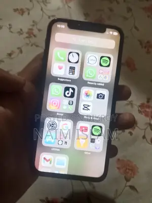 Apple iPhone X (Used)