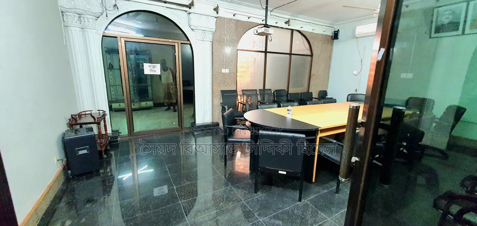 Large Duplex Floor for Rent in South Khulshi