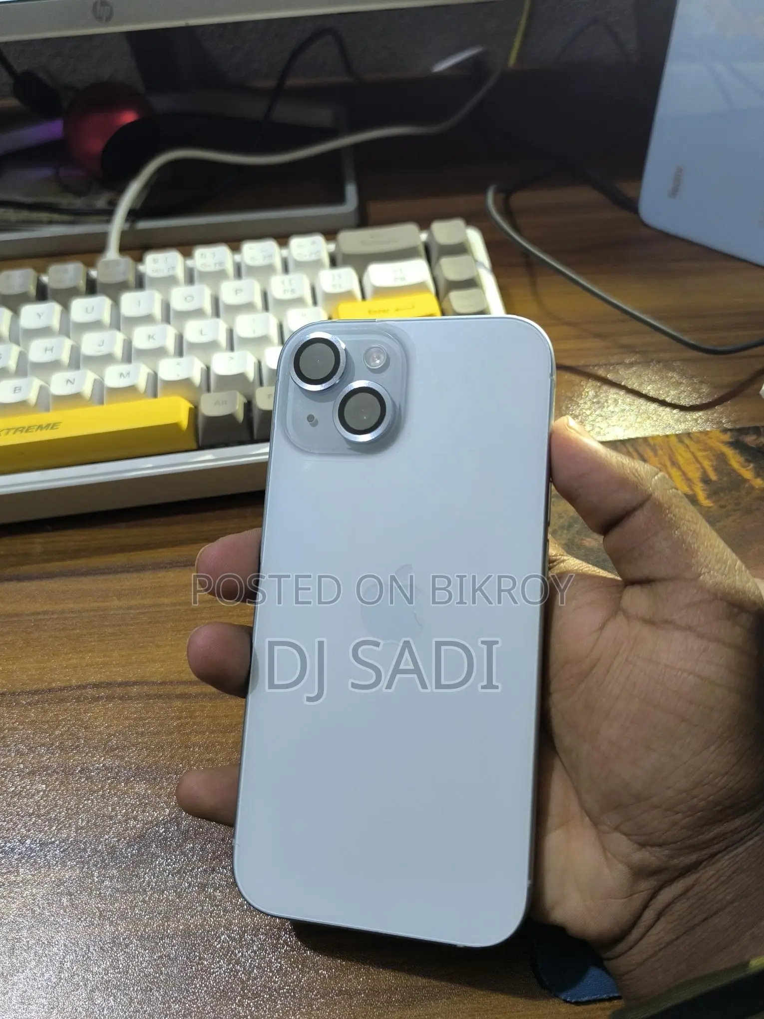 Apple iPhone 15 (Used)