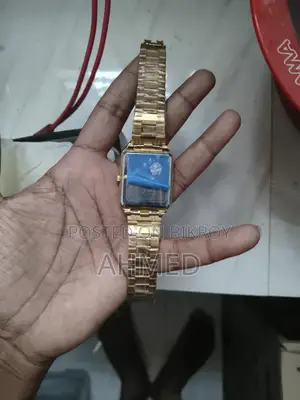 Gold Color Watch (Unopened)