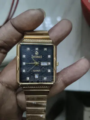 Gold Color Watch (Unopened)