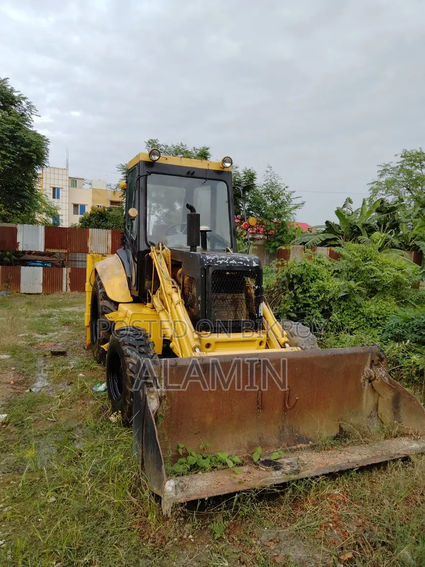 L&t Case 851ss 2009