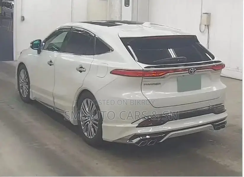 Toyota Harrier Non Hybrid Z Pearl 2021