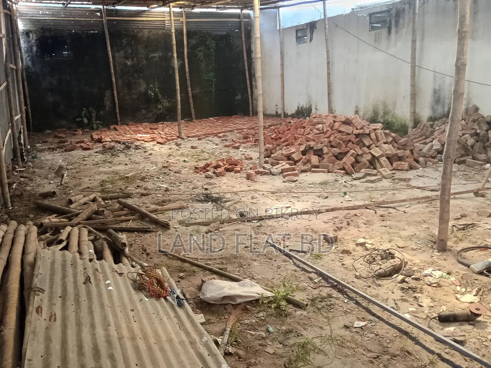 ১০ লক্ষ টাকায় ফ্ল্যাট @ ৬৮৮ বর্গফুট বাকি টাকা কিস্তিতে