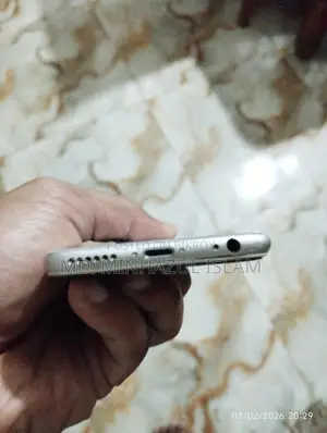 অ্যাপল আইফোন ৬ ৩২জিবি (ব্যবহৃত)