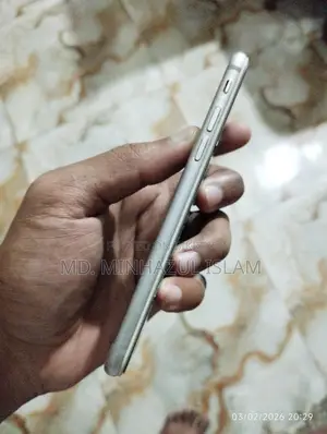 অ্যাপল আইফোন ৬ ৩২জিবি (ব্যবহৃত)