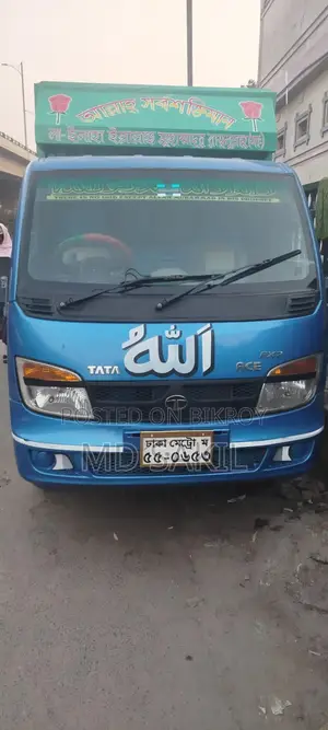 টাটা ইএক্স২ . ২০১৮