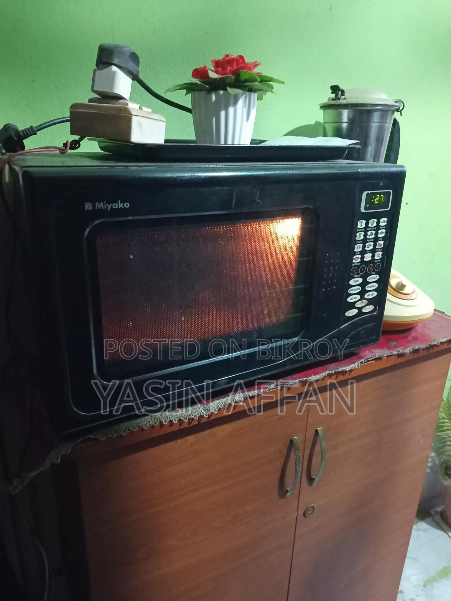 High-Quality Microwave Oven