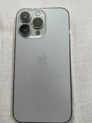 Apple iPhone 13 Pro . (Used)