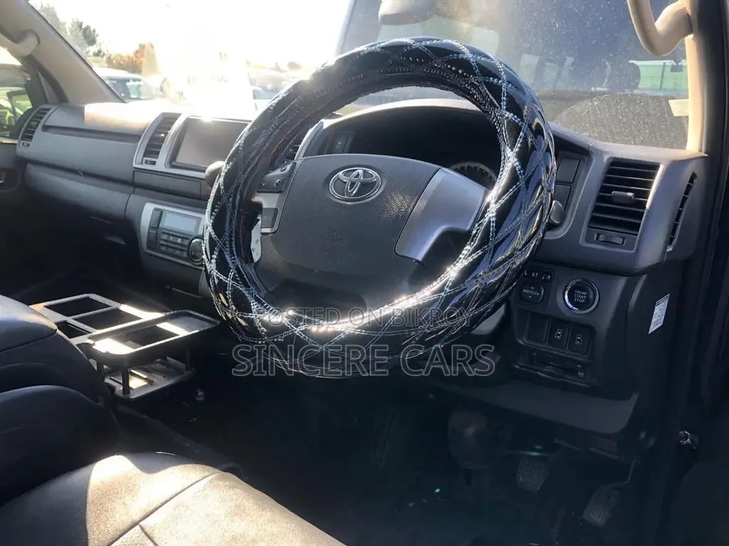 Toyota Hiace SUPER GL POWER DOOR 2020