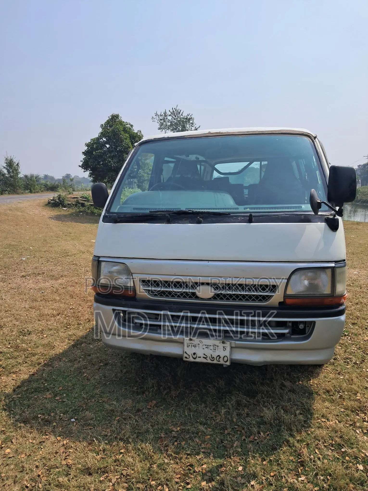 Toyota Hiace 2004
