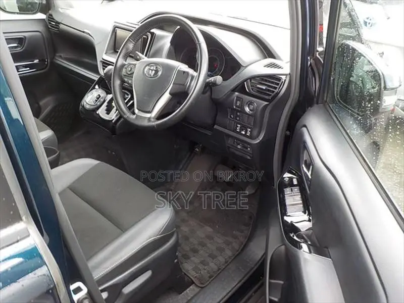 Toyota Noah si wxb II 2020