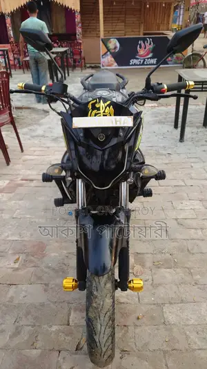 ইয়ামাহা এফজেডএস ভি২ . ২০১৬