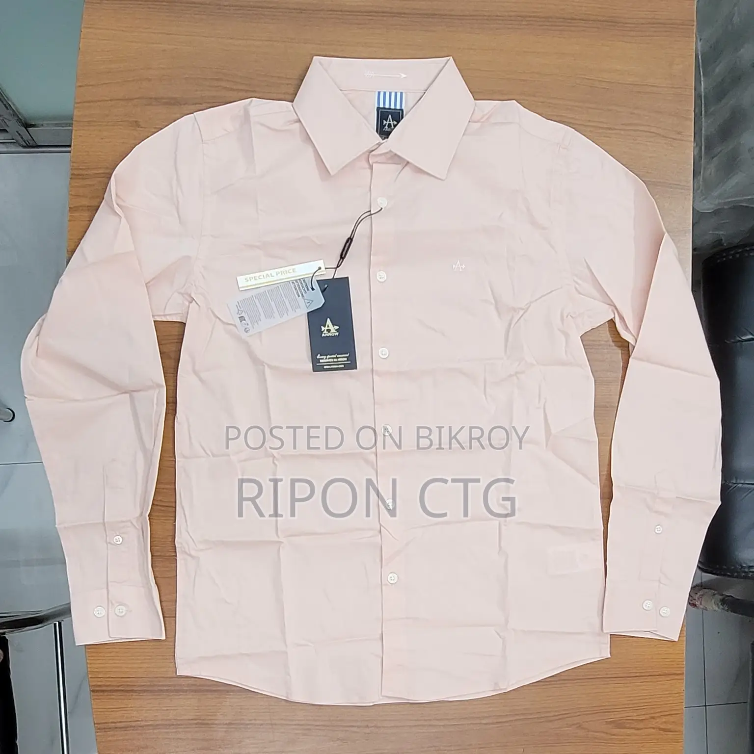 Arrow Brand Shirt. 100% Cotton.