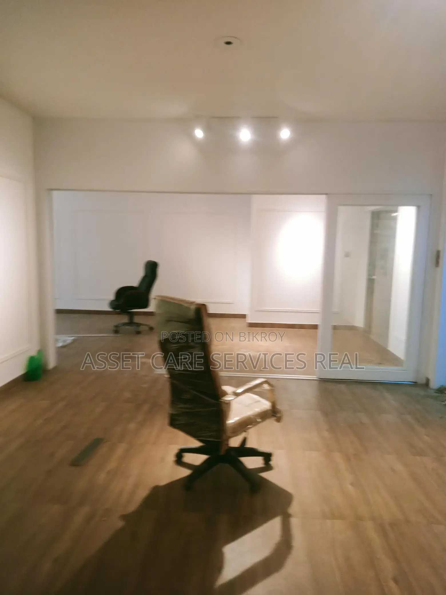 BEAUTIFUL OFFICE SPACE FOR RENT IN GULSHAN 1