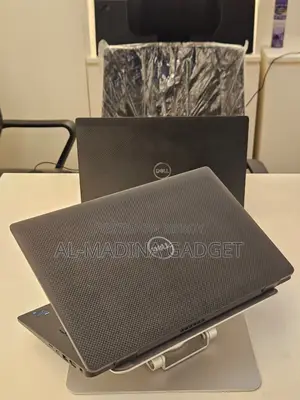 Dell Latitude 7420 Core i7 11th Gen 16GB RAM 512GB SSD 14" FHD Display